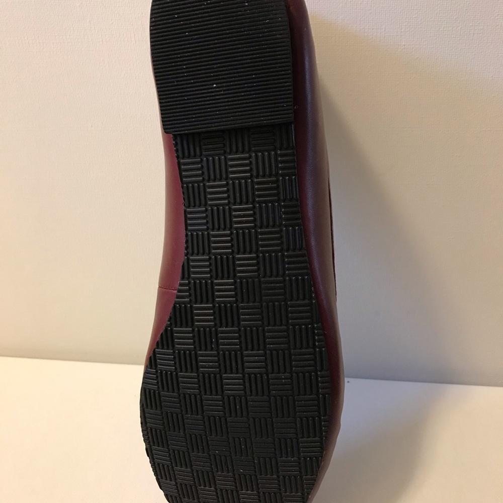 Shoes - Picture 5 of 6